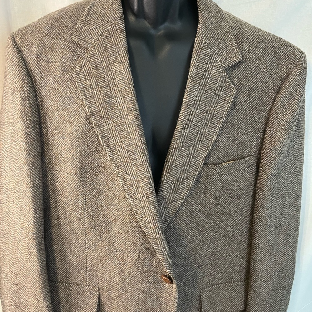 Men’s Tweed Sports Coat. Big And Tall. Sz 50R. Herringbone Pattern. John Weitz